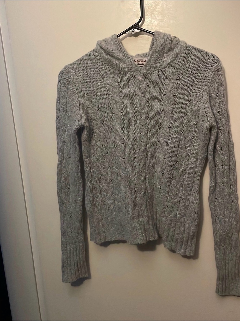 Girls’ Gray Cable-Knit Hooded Sweater